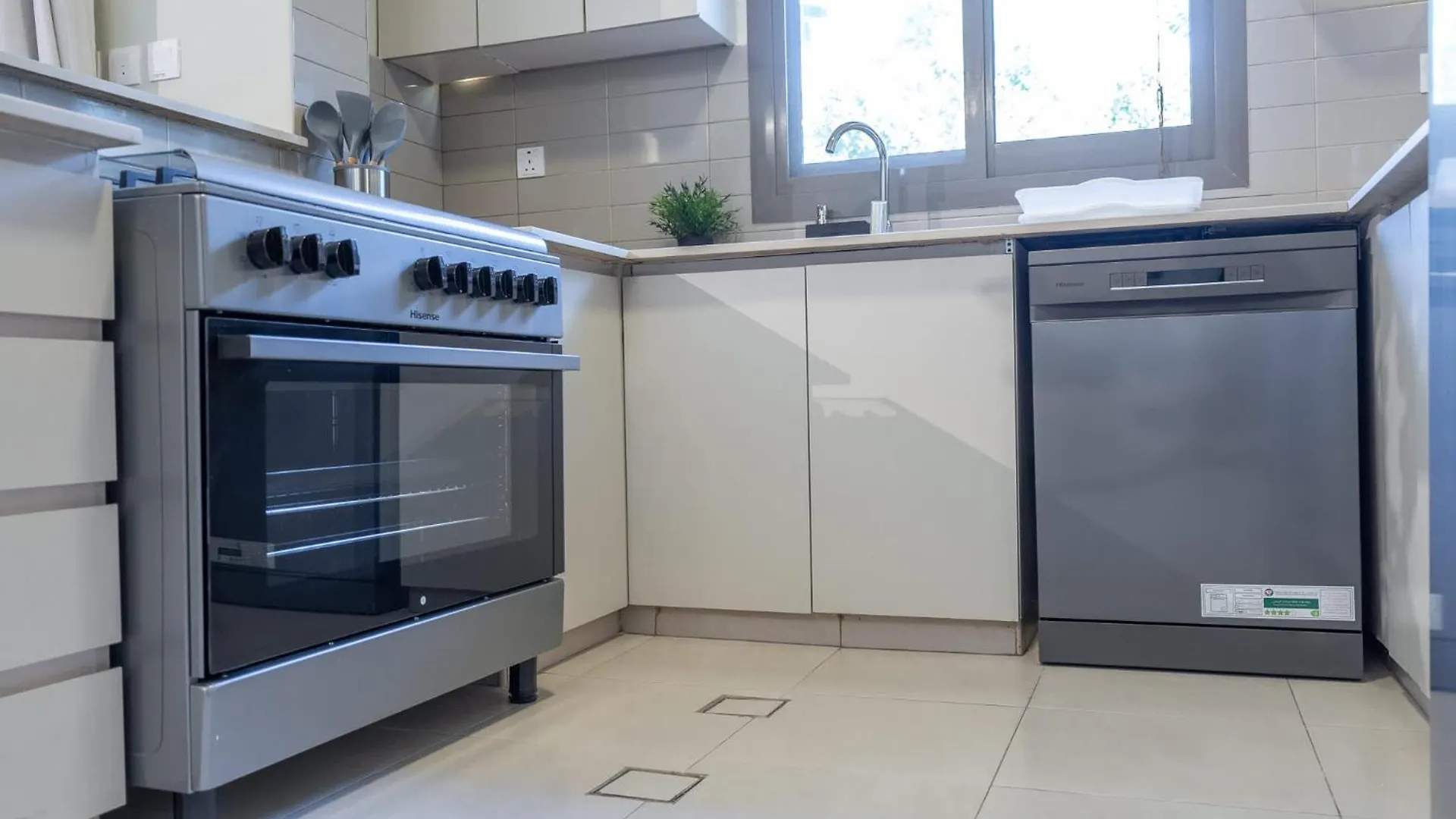 Elegant Villa Escape Perfect For Families Dubai