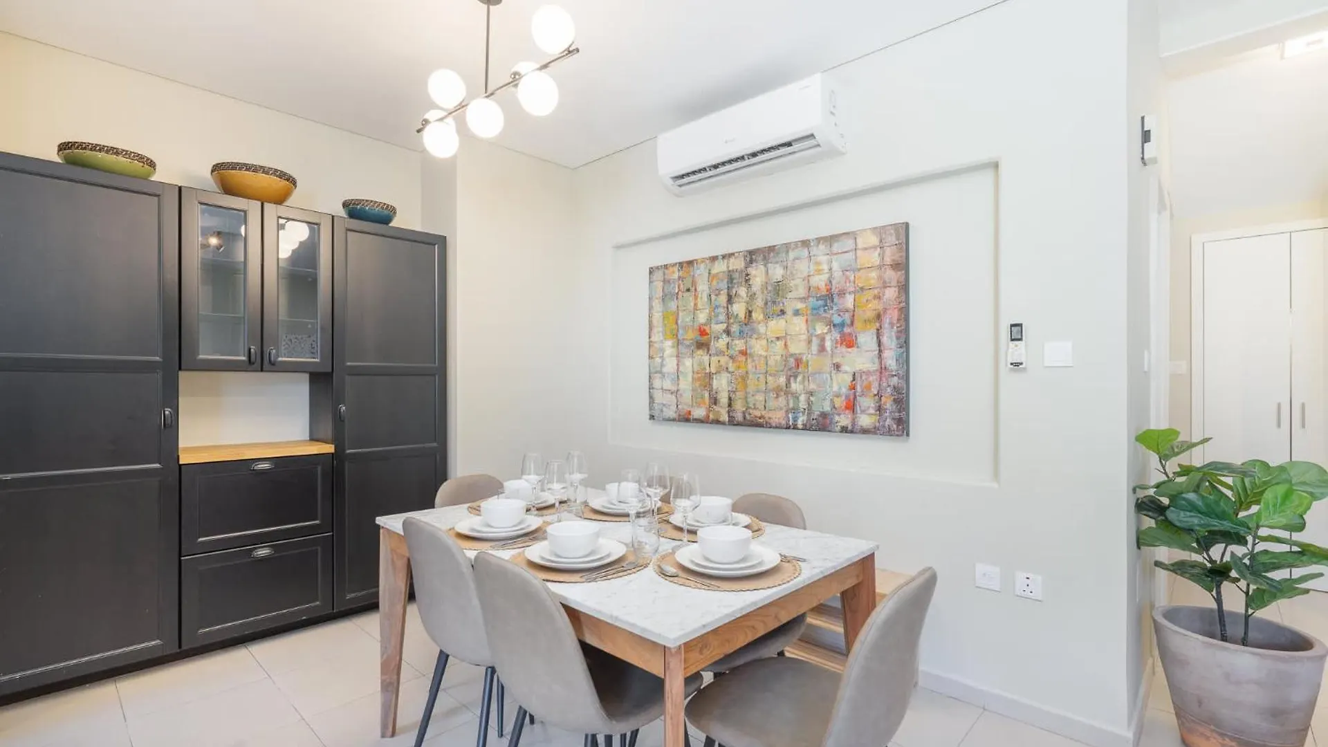 Elegant Villa Escape Perfect For Families Dubai