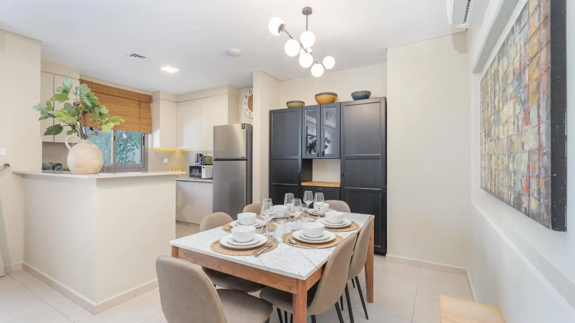 Elegant Villa Escape Perfect For Families Dubai United Arab Emirates