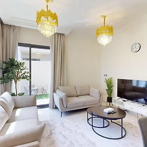 Primestay - Odora 3br Villa, Damac Hills 2 Dubai