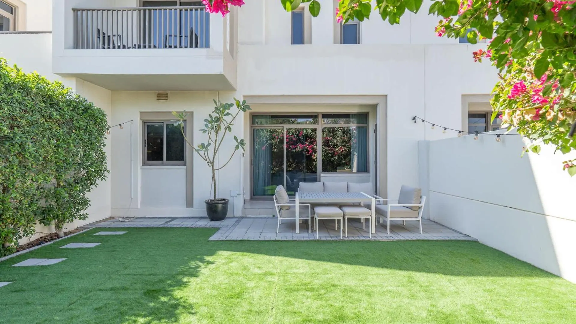 Elegant Villa Escape Perfect For Families Dubai