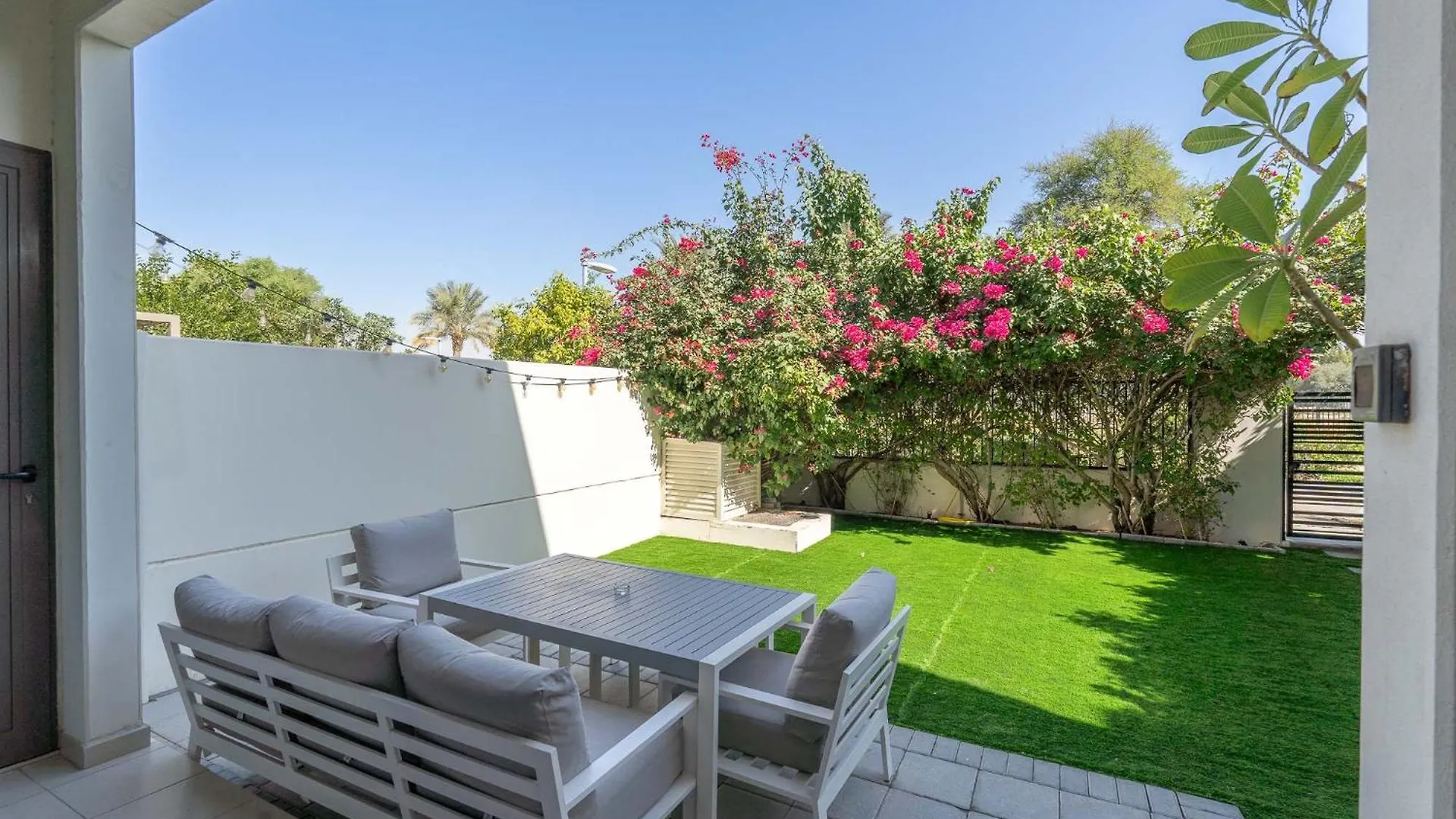 Elegant Villa Escape Perfect For Families Dubai