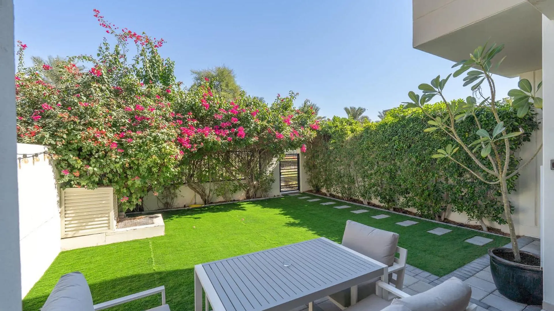 Elegant Villa Escape Perfect For Families Dubai